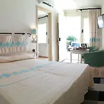 La Noire Aparthotel