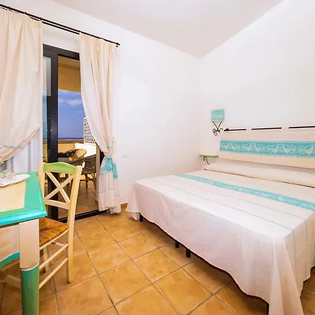 La Noire Apartahotel 4*